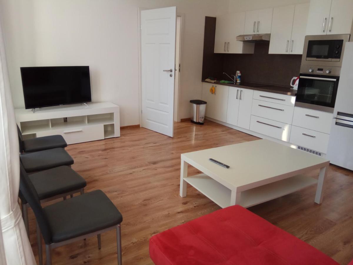 Mva House Teplice, Sanovsky Park Aparthotel Bagian luar foto