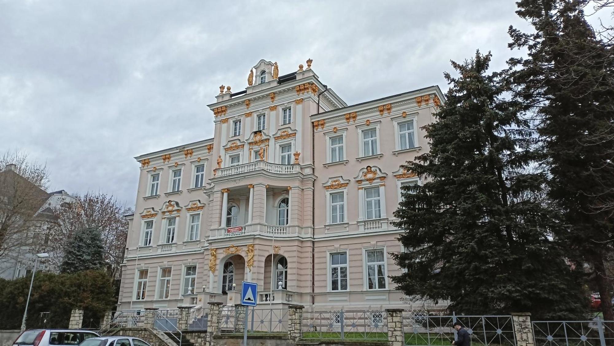 Mva House Teplice, Sanovsky Park Aparthotel Bagian luar foto